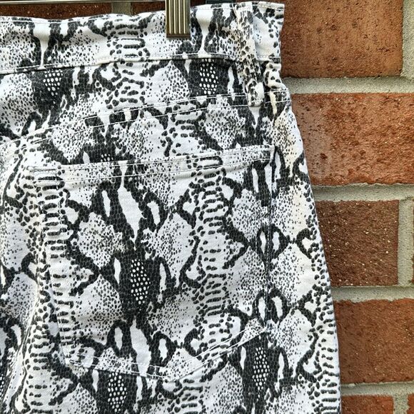 Frame Denim Le Mini Skirt Grey Python Snake Print Sz 31 - Picture 4 of 12